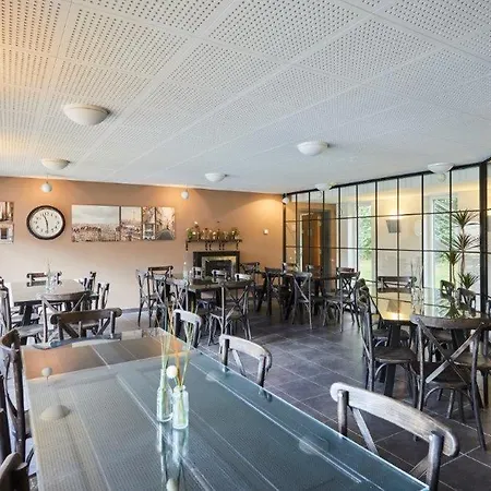 Danhostel *