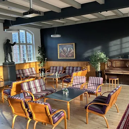 Danhostel * 에스비에르